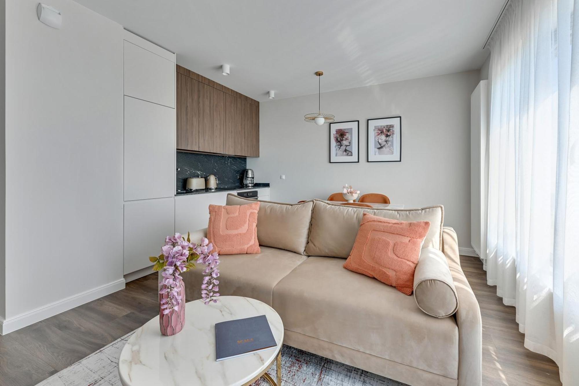 Scala City Center Apartments With Parking By Lion Apartments Gdansk Exterior foto